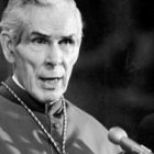 El obispo Fulton Sheen, en proceso de beatificación, fue un gran predicador televisivo y radiofónico.