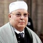 Dalil Boubakeur es el rector de la Gran Mezquita de París - se pide que este viernes las mezquitas francesas oren por los cristianos amenazados