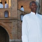 La mayoría de alumnos del seminario, futuros curas, son de orígenes humildes