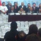 Presentación del millón de firmas que pide que no se aprueben las uniones civiles de personas del mismo sexo