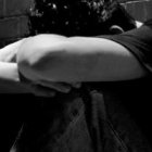 Su primer intento de suicidio llegó después de años de inadecuación emocional