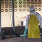 En el hospital católico de Monrovia murieron 10 sanitarios y misioneros por ayudar contra el ébola - ahora llegan refuerzos