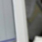 Un hombre delante de un ordenador