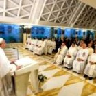 El Papa Francisco explica la liturgia y lecturas del día en las misas matinales en Santa Marta