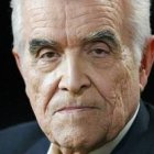 El filósofo y antropólogo René Girard busca las claves psicológicas que hacen de Cristo el verdadero modelo a imitar y pacificador