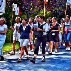 Pellevoisin es destino habitual de peregrinación de las familias, que se reúnen por cientos en la explanada.