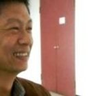 El profesor Wang explica que con su conversión ha visto la necesidad de orientar más en valores a los jóvenes