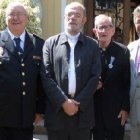 El embajador de España en Perú Juan Carlos Sánchez Alonso, condecoró con la Medalla de Plata al Merito Social Penitenciario al sacerdote P. Antonio Garciandía