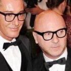 Dolce  Gabbana son homosexuales que defienden que un niño necesita un padre y una madre, y por eso el lobby gay arremete contra ellos
