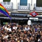 El barrio de Chueca quedó inundado de orines de participantes del Orgullo Gay, dice la asociación de vecinos