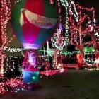 La Navidad sigue siendo la fiesta de la luz, tanto la sobrenatural como la producida por el hombre.