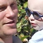 El actor Chris Pratt, ahora muy famoso por Jurassic World, y su hijo Jack, que nació prematuro y muy débil