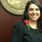 Jennifer Sullivan, llegada al congreso de Florida en 2014 con 23 años, ha logrado que se apruebe esta norma que fastidia algo el negocio de los centros abortistas