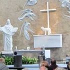 El santuario de Knock en Irlanda, donde sucedió la aparición en el siglo XIX y la curación asombrosa en 1989