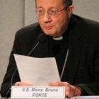 El arzobispo Bruno Forte, secretario especial del Sínodo de los Obispos para la familia