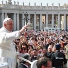 El Papa Francisco, en su audiencia de los miércoles, está tratando el tema de la familia