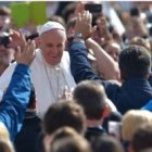 El Papa aprovecha las audiencias de los miércoles para impartir sus catequesis y saludar a miles de fieles peregrinos