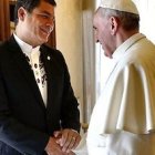 La cordialidad entre el presidente ecuatoriano y el Papa fue manifiesta durante todo el encuentro.