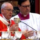 El Papa Francisco preside una misa anual por cardenales y obispo fallecidos