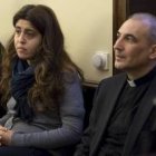 Francesca Chaouqui y Vallejo Balda, con aspecto algo desmejorado en el banquillo de los acusados