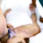 Trabajar en un entorno en que muchos pacientes morían rompió el estilo de vida de pagano alegre que este médico quería mantener