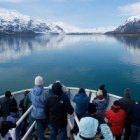 Muchos van de crucero a Alaska buscando la inmensidad de la naturaleza, pero Frank encontró la inmensidad de Dios
