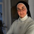 La mayor alegría de una religiosa es servir a Dios, explica la Madre Manuela.