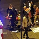 Los atentados en distintos lugares de París han causado más de un centenar de muertos.