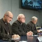 El cardenal Marx, en el centro de la rueda de prensa del miércoles
