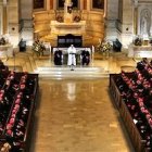 El Papa invitó a los obispos a enfrentarse a la nueva situación esforzándose en presentar toda la belleza del Evangelio de la familia.