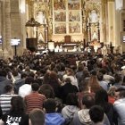 La catedral de Valencia se llenó de jóvenes estos días con los miles de asistentes al encuentro europeo de Taizé.