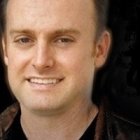 Michael O Neill es el editor de la web Miracle Hunter, autor de varios libros y un programa de radio y crítico con la religiosidad excesivamente milagrera