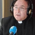 Casimiro López, obispo de Segorbe-Castellón, denuncia que las administraciones no se ponen en contacto con la Iglesia para ayudar a más refugiados