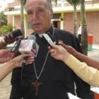 El obispo Eugenio Orellano explica la situación en Esmeraldas, Ecuador - sin colegios, muchos niños están en las calles