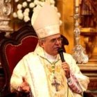 El obispo Demetrio, de Córdoba, denuncia el pensamiento único que daña a los pobres y a los niños