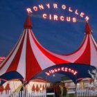 El circo Rolly Roller colabora con el Papa y la Limosnería vaticana ofreciendo un espectáculo artístico a personas sin techo y en apuros