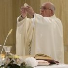 En la misa en la capilla de la Casa Santa Marta el Papa predica casi cada día laborable