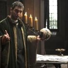 Cristóbal Colón en la teleserie española sobre la reina Isabel... en su primera carta ya habla de llevar la fe a las islas descubiertas