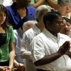 No se trata sólo de rezar: también la comunicación no verbal es importante a la hora de transmitir la fe que se vive.