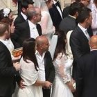 Francisco en uno de sus encuentros con matrimonios recientes... su exhortación habla de la Virgen en la familia