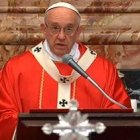 El Papa, durante la misa por los obispos y cardenales fallecidos