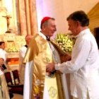 El presidente colombiano, Juan Manuel Santos, con el cardenal Parolin, enviado del Papa, en la oración en Cartagena de Indias