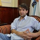 Jorge Suárez, en su despacho de alcalde de Ferrol.