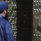 Una puerta artística en Marraquech - al Islam le cuesta abrir la puerta hacia una plena libertad religiosa