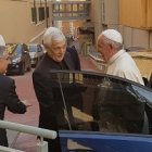 El Papa llegando a la Curia General de los jesuitas