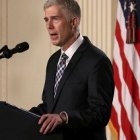 Si se confirma su nombramiento en el Senado, Gorsuch decantará la Corte Suprema del lado conservador y provida