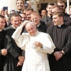 El Papa ha dado varios consejos a los jóvenes presbiteros