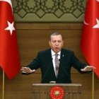 Tayip Erdogan quiere más poderes autocráticos en Turquía y presenta a la UE como un enemigo exterior, unos cruzados cristianos