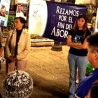 Un grupo de 40 Días por la Vida en México - se trata de hacer oración pacífica y ayunar ante centros abortistas