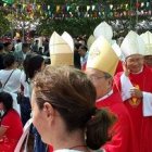 A la beatificación acudieron numerosos fieles de la pequeña minoría cristiana de Laos